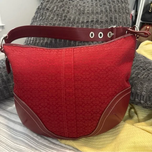 Coach Red signature y2k hobo Shoulder Bag - Picture 1 of 9